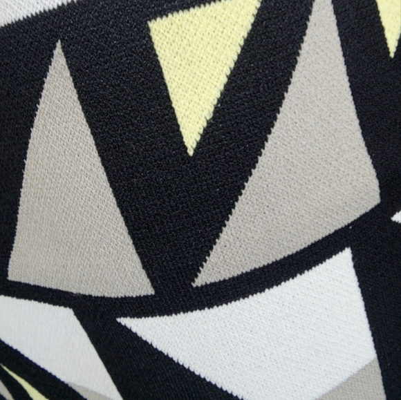 NWT Rachel Roy Women's Black and Yellow Geometric Print Skirt with Stretch | M - Picture 4 of 6